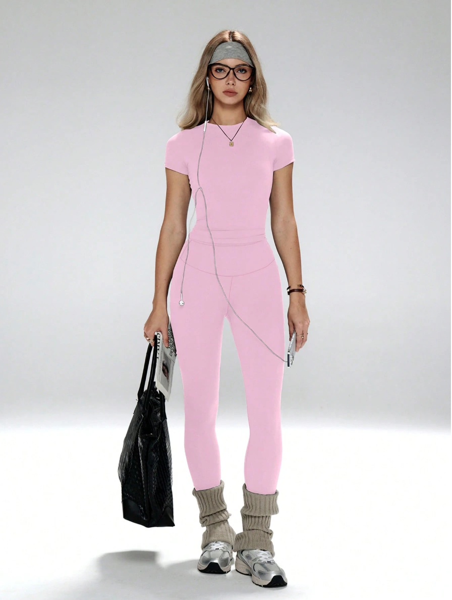 SET LEGGINGS Y REMERA
