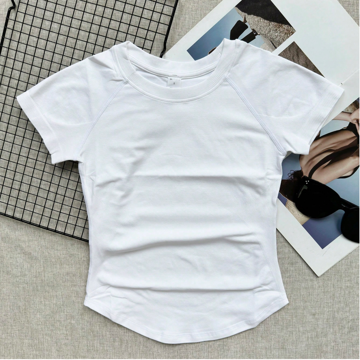 REMERA EFECTO MOLDEADOR SLIM FIT