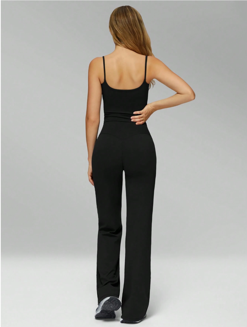 SET TOP DE TIRANTES + PANTALON FLARE